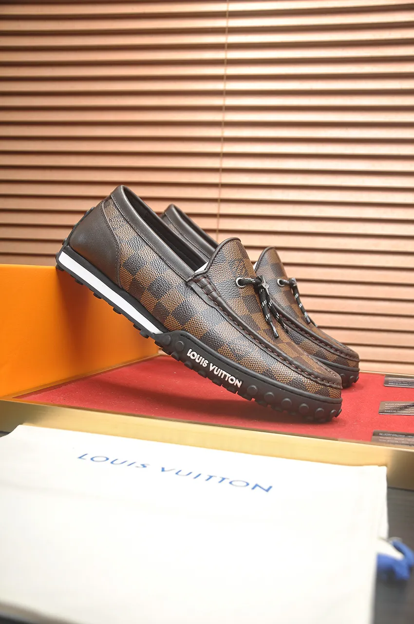 Men's men's shoes💰660💶[LOUIS VUITTON] (original order) new style🍀LV Louis Vuitton* - top version of LV classic beanie shoes! Made of imported original single cowhide, original leather side strips and wear-resistant rubber outsole! High quality products! Code number 39-45 (45 customized)